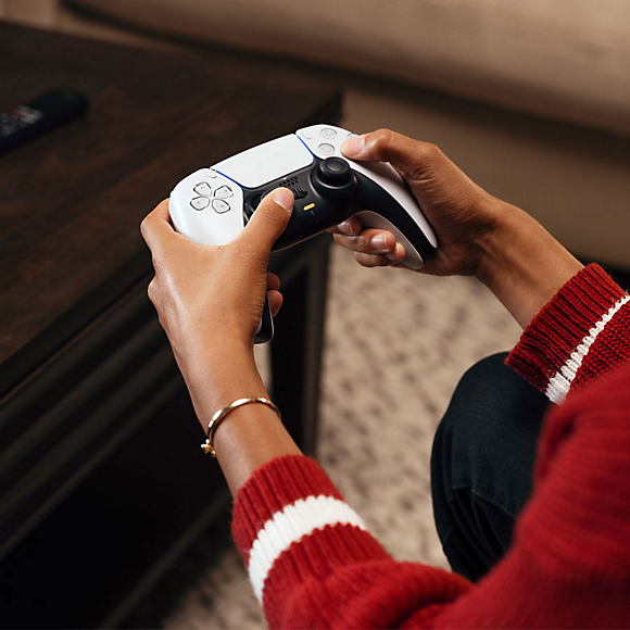 DualSense® Wireless Controller - White - For PS5, PC, MAC & Mobile — product view 4